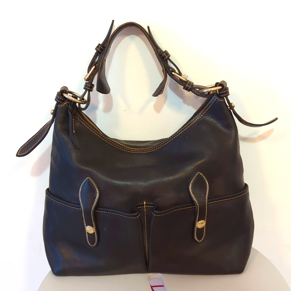 👜 VTG Dooney & Bourke Black Leather Satchel